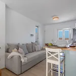 Hébergement de vacances Neral Relax *